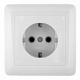 RA16-133-B Розетка 2К+З, С/У, 250В, 16А (белый) Хит Systeme Electric. Вид 1