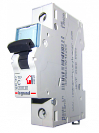 TX3 Автоматический выключатель 1-полюсный 32A 6kA (хар-ка C) Legrand. Вид 1