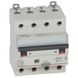 DX3 Дифф. автомат 4-полюсный, 32A, 30mA, тип АC, 6kA (хар-ка C) Legrand. Вид 1