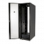 Монтажный шкаф NetShelter SX 42U 600x1070mm с черными бортами Schneider Electric. Вид 1.