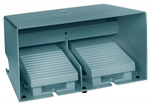 Педальный переключатель 1 шаг nc+nc+no xpem3100d Schneider Electric. Вид 1