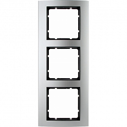 Рамкa 3-постовая (алюминий, антрацитовый) B.3 Berker. Вид 1
