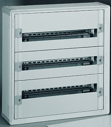XL3 160 Щит настенный пластиковый 1ряд/3рейки на 72 модуля 600х575х147 IP30 (без двери) Legrand. Вид 1
