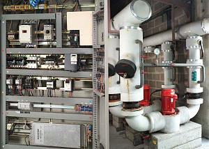 Устройство плавного пуска ATS22 17A 220В Schneider Electric. Вид 1