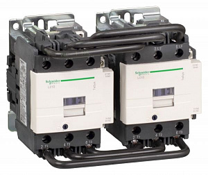 Реверсивный контактор 3-х полюсный 95A 400В AC,50/60 Гц Schneider Electric. Вид 1