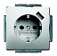 20 EUCBUSB-866-500 Розетка Schuko с USB, 20 EUCBUSB-866-500, Сталь, 16А, 700 мА, эл.защита от перегрузки и КЗ, безвинтовы клеммы, защитные шторки, A. Вид 1.