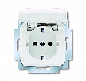 20 EUK-214-500 Розетка SCHUKO 16А 250В с крышкой, серия Reflex SI, цвет альпийский белый АВВ. Вид 1