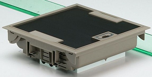 Коробка напольная, бежевая 18м, 75-105мм Legrand. Вид 1