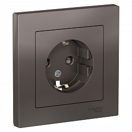 Розетка с заземлением со шторками, 16А, в сборе (мокко) Atlas Design Systeme Electric. Вид 1