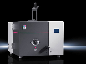 As автомат для снятия изоляции и обжима r8e для наконечников на ленте RITTAL. Вид 1