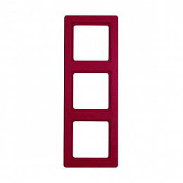 Рамка 3-постовая ( красный, бархатный лак) Q.1 Berker. Вид 1